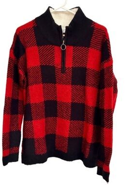 Buffalo Plaid V-Neck Half-Zip Sweater in Red & Black